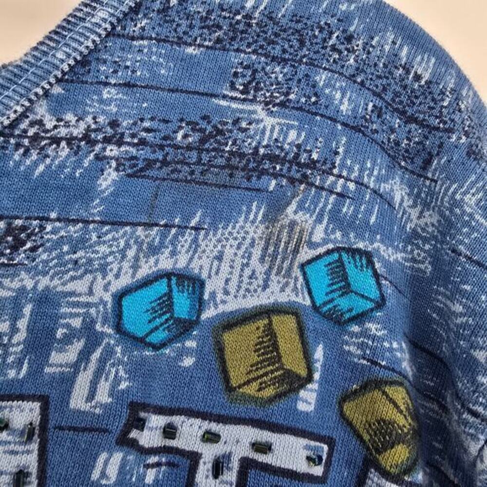 Jane Ashley Petite Vintage Women's Bling Chocolate Bee V Neck Shirt Blue Size PM - Picture 6 of 8